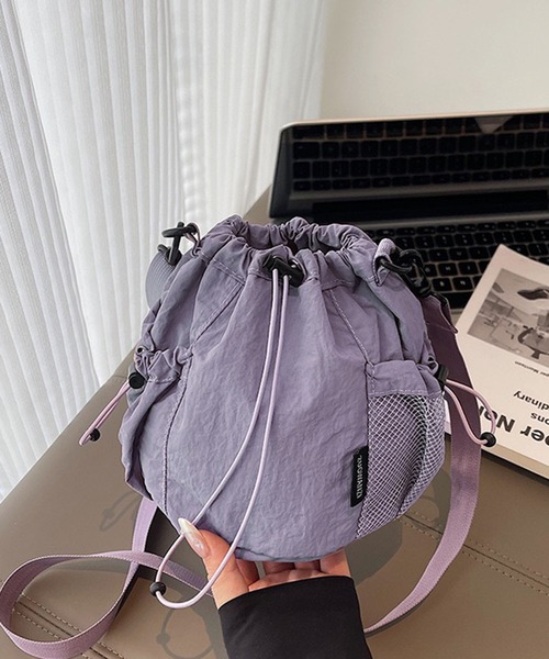WESTSEA(ウエストシー)の「軽量ナイロン マルチポケット ドローストリング 巾着ショルダーバッグ(ショルダーバッグ・レディース・ライトブルー/ブラック/パープル・FREE)」の18枚目の写真