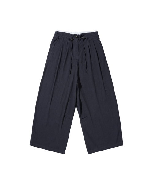 DEINET(ダイニット)の「DEINET OLD MONEY LINEN PANTS IN NAVY(スラックス・レディース・その他・FREE)」の1枚目の写真