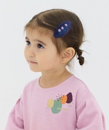 moimoln（モイモルン）の「フラワー刺繍ベロアヘアピン2個セット・キッズヘアアクセサリー（ヘアピン）」