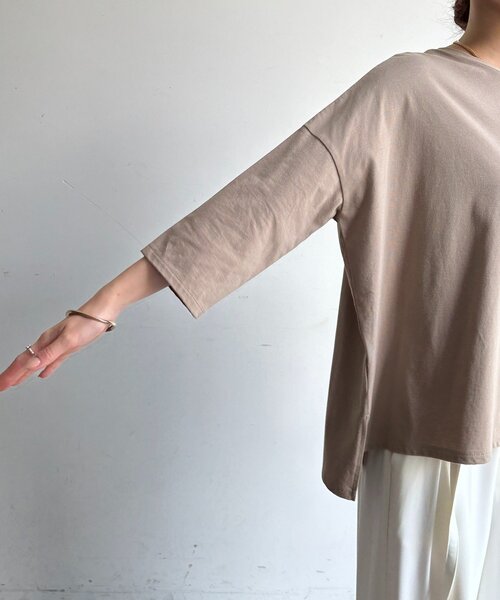 DouDou(ドゥドゥ)の「メッセージグリッターTEE(Tシャツ/カットソー・レディース・チャコールグレー/グレイッシュベージュ/オフホワイト・FREE)」の20枚目の写真