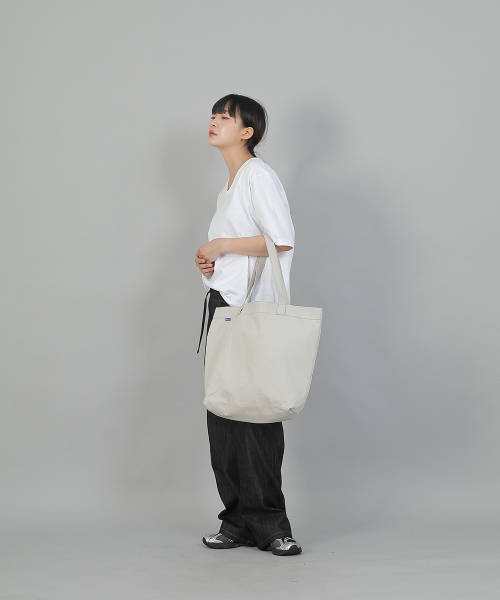 SAINTCREW(セントクルー)の「ポケットレスビッグサイズトラペーズエコバッグBPL-164オートミール(エコバッグ/サブバッグ・レディース・その他・フリー)」の10枚目の写真