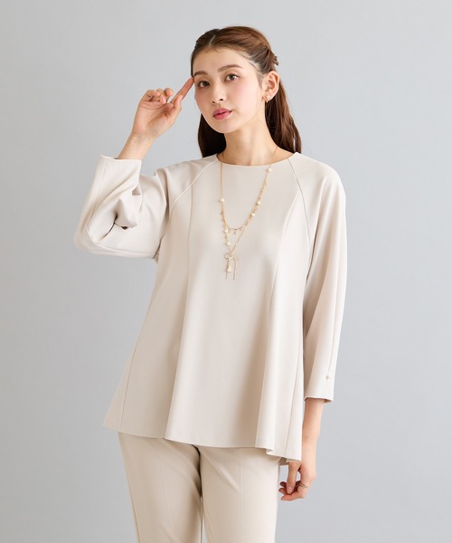 Rose Tiara（ローズティアラ）の「【接触冷感/UVカット/防シワ】タックペプラムカットソー（Tシャツ/カットソー・レディース・ピンク/ベージュ/ブラック・38/42/46）」の5枚目の写真