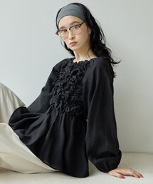 【Noka】シャーリングペプラムブラウス《WEB限定》