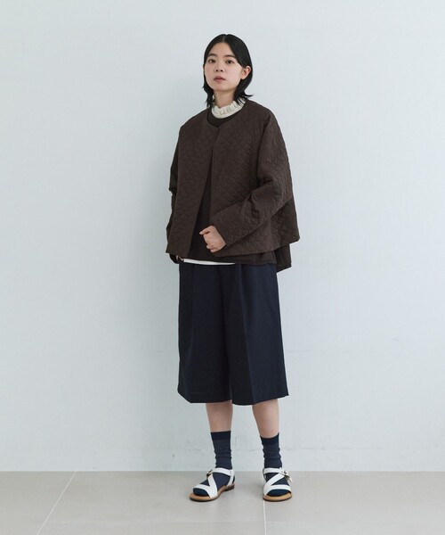LOISIR(ロワズィール)の「コットンリネンキルティング風刺繍ノーカラージャケット(ノーカラージャケット・レディース・ブラウン・FREE)」の2枚目の写真
