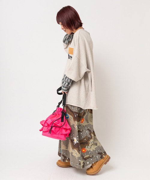 RNA（アールエヌエー）の「M2765 ネルコンビBIGプルオーバー（Tシャツ/カットソー・レディース・ブラック/杢グレー/パープル・MEDIUM）」の14枚目の写真