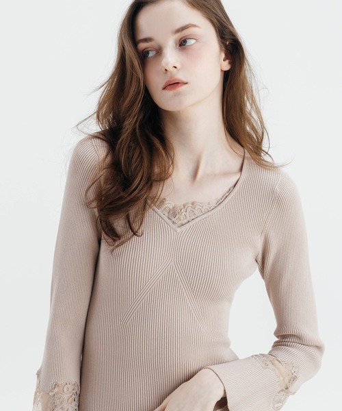 EIMY ISTOIRE(エイミーイストワール)の「LACE TRIM KNIT DRESS(ワンピース・レディース・ピンクベージュ/ブラック・FREE)」の7枚目の写真