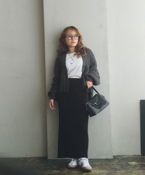 COHINA(コヒナ)の「コットンテレコIラインスカート 【低身長・小柄女性】(スカート・レディース・ブラック/グレイッシュベージュ・REGULAR/SHORT)」の7枚目の写真