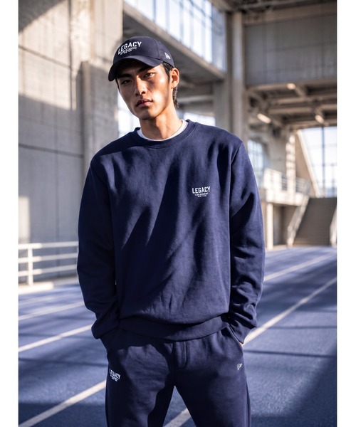NEW ERA(ニューエラ)の「Tech Sweat Crew Neck(スウェット・メンズ・ネイビー/ブラック/グレー・MEDIUM/SMALL/XX-LARGE/X-LARGE/LARGE)」の3枚目の写真