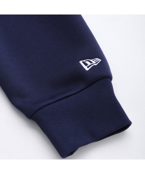 NEW ERA(ニューエラ)の「Tech Sweat Crew Neck(スウェット・メンズ・ネイビー/ブラック/グレー・MEDIUM/SMALL/XX-LARGE/X-LARGE/LARGE)」の13枚目の写真