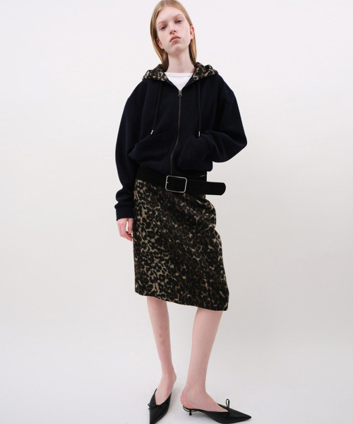 YUNSE（ユンセ）の「レオパードプリントミディスカート（ブラウン）（スカート・レディース・その他・SMALL/MEDIUM）」の2枚目の写真