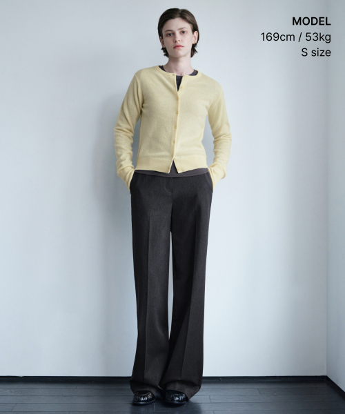 MUSINSA STANDARD WOMAN（ムシンサスタンダードウーマン）の「[プラス] ウィメンズ カシミヤ100 ラウンドネックカーディガン [バター]（カーディガン/ボレロ・レディース・その他・SMALL/MEDIUM/LARGE）」の2枚目の写真