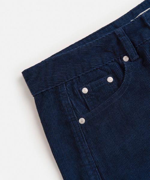 EXCONTAINER(エックスコンテナ)の「カーブドワイドコーデュロイパンツ (DEEP BLUE)(その他パンツ・メンズ・その他・SMALL/X-LARGE/LARGE/MEDIUM)」の5枚目の写真