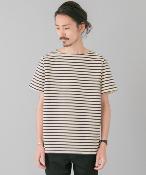 URBAN RESEARCH（アーバンリサーチ）の「UR バスクTEE（Tシャツ/カットソー・メンズ・グレー/ブラック/ホワイト/ホワイト系その他・LARGE/SMALL/MEDIUM）」の5枚目の写真