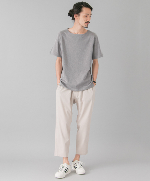 URBAN RESEARCH（アーバンリサーチ）の「UR バスクTEE（Tシャツ/カットソー・メンズ・グレー/ブラック/ホワイト/ホワイト系その他・LARGE/SMALL/MEDIUM）」の17枚目の写真