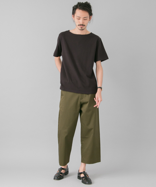 URBAN RESEARCH（アーバンリサーチ）の「UR バスクTEE（Tシャツ/カットソー・メンズ・グレー/ブラック/ホワイト/ホワイト系その他・LARGE/SMALL/MEDIUM）」の16枚目の写真