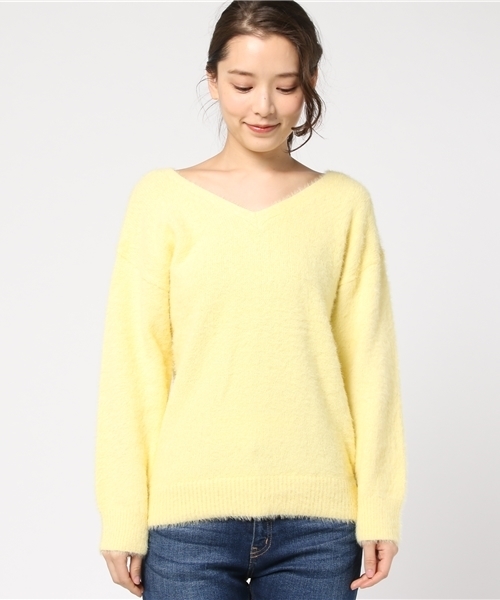 Ungrid（アングリッド）の「フェザーヤーンＶネックニット（ニット/セーター・レディース・ピンク/イエロー/ミント・FREE）」の4枚目の写真