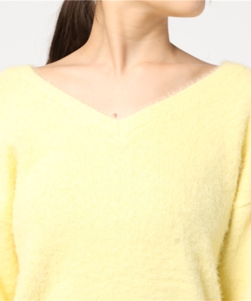 Ungrid（アングリッド）の「フェザーヤーンＶネックニット（ニット/セーター・レディース・ピンク/イエロー/ミント・FREE）」の7枚目の写真