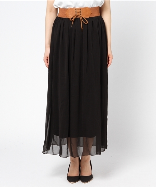 MOUSSY（マウジー）の「WESTERN BELT SKIRT（スカート・レディース・ベージュ/ブラック/オフホワイト・1/2）」の4枚目の写真