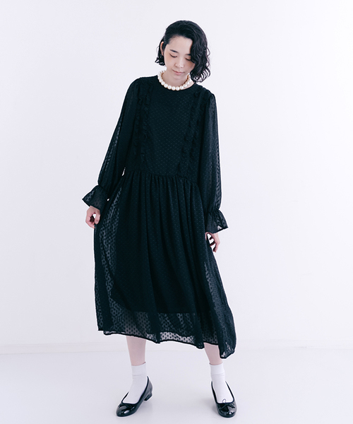 merlot plus（メルロープリュス）の「ドット柄シフォンワンピース7166（ドレス・レディース・ブラック/イエロー/パープル・FREE）」の5枚目の写真