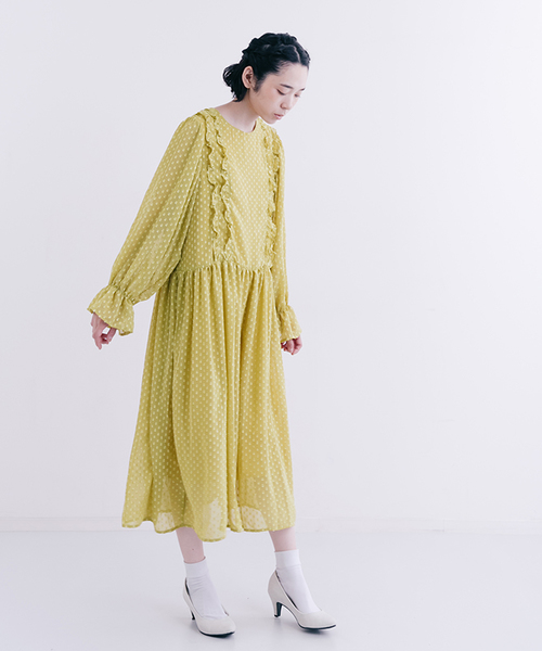 merlot plus（メルロープリュス）の「ドット柄シフォンワンピース7166（ドレス・レディース・ブラック/イエロー/パープル・FREE）」の9枚目の写真