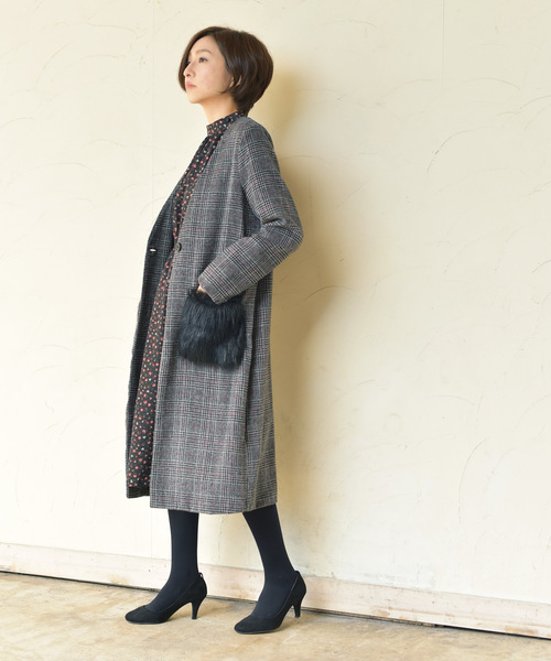 rps（アールピーエス）の「ポケットファーグレンチェックノーカラーコート（その他アウター・レディース・チャコールグレー/ブラック/ブラウン・M）」の7枚目の写真