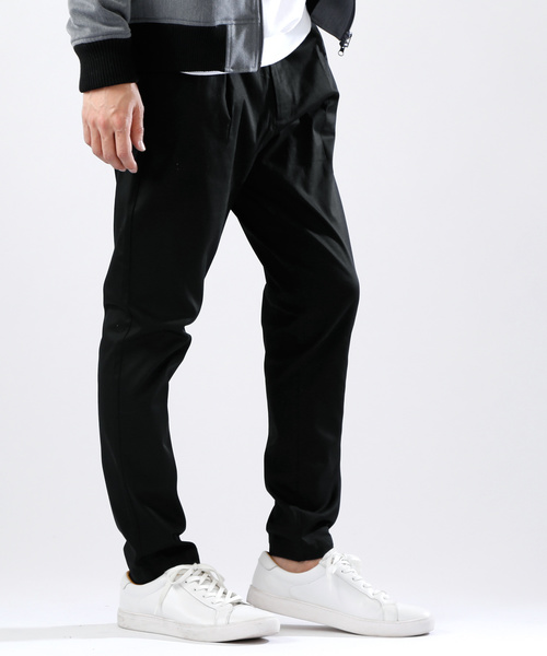 MONO-MART（モノマート）の「ハイパワーサテンストレッチ テーパードトラウザーズ(MONO-MART)（スラックス・メンズ・ブラック/ベージュ/ネイビー/グレー/ライトベージュ・M/L）」の12枚目の写真