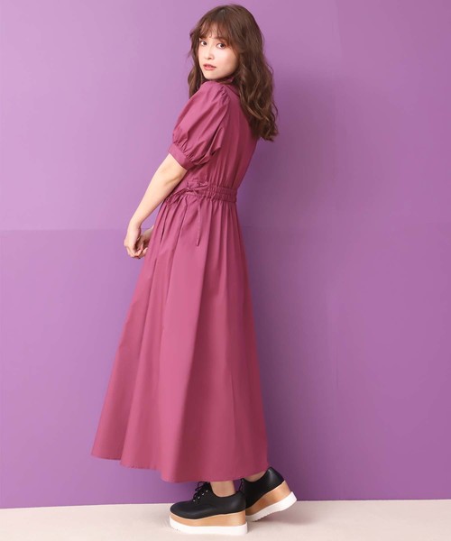 one after another NICE CLAUP（ワンアフターアナザーナイスクラップ）の「フリルスタンドカラー前あきワンピース（ワンピース・レディース・ライトブルー/ブラック/ベージュ/チェリーピンク・FREE）」の6枚目の写真