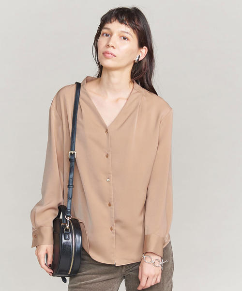 BEAUTY&YOUTH UNITED ARROWS（ビューティーアンドユースユナイテッドアローズ）の「BY パウダータッチサテンスキッパーボタンシャツ о（シャツ/ブラウス・レディース・ブラウン/ベージュ/オフホワイト/オレンジ系その他/その他1・FREE）」の5枚目の写真
