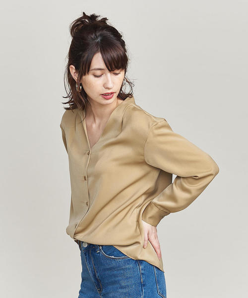 BEAUTY&YOUTH UNITED ARROWS（ビューティーアンドユースユナイテッドアローズ）の「BY パウダータッチサテンスキッパーボタンシャツ о（シャツ/ブラウス・レディース・ブラウン/ベージュ/オフホワイト/オレンジ系その他/その他1・FREE）」の3枚目の写真