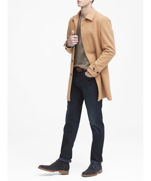 Banana Republic（バナナリパブリック）の「Rapid Movement Denim ダークウォッシュ ストレートジーンズ（デニムパンツ）」 WEAR