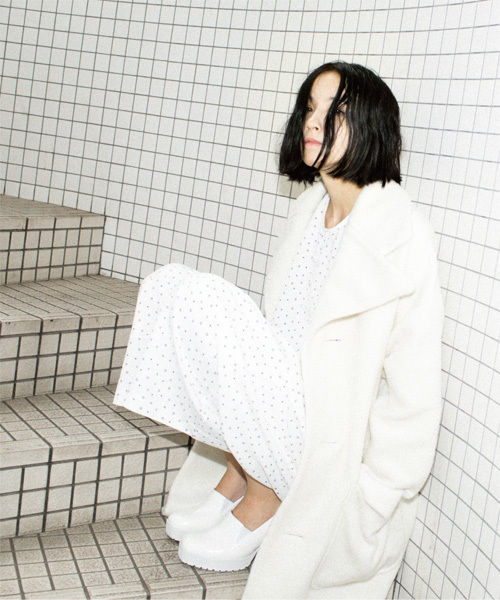 i（アイ）の「BIGテーラードJK（テーラードジャケット・レディース・グレー/ブラック/ホワイト・ﾌﾘ-）」の2枚目の写真