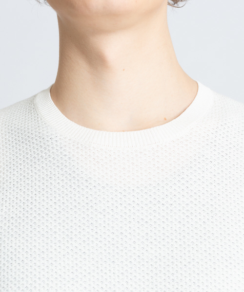 ABAHOUSE(アバハウス)の「【Recency of Mine】LINEN TOPハニカムクルーニット(ニット/セーター・メンズ・ネイビー/ブラウン/イエロー/アイボリー・44/46/48)」の18枚目の写真