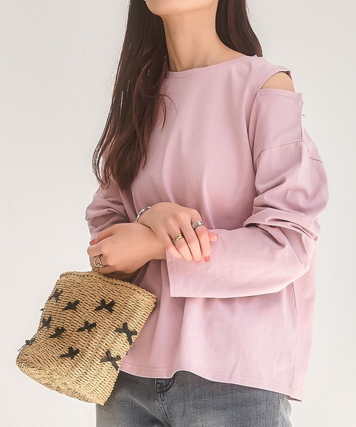 KOBE LETTUCE（コウベレタス）の「ボーダー柄・無地アシメ肩スリットプルオーバートップス（Tシャツ/カットソー・レディース・ブラック/オフホワイト/ピンク/ベージュ系その他・FREE）」の4枚目の写真