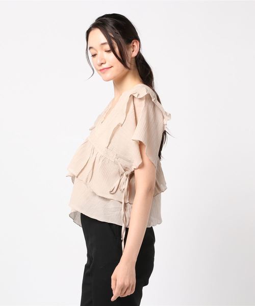 flower（フラワー）の「ラッフルレースブラウス（シャツ/ブラウス・レディース・ブラック/ベージュ/ブルー/アイボリー・FREE）」の7枚目の写真