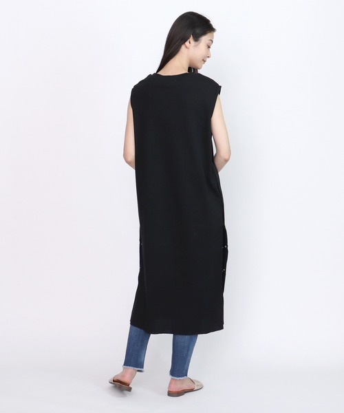 ALLUMER(アリュメール)の「∴【Allumer/アリュメール】サイドオープンワンピース Honeycomb Side Open Dress(ワンピース・レディース・アイボリー/ブラック/キャメル・FREE)」の9枚目の写真