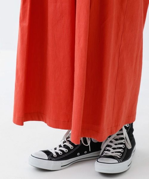 MILKFED.（ミルクフェド）の「V NECK ALL IN ONE（つなぎ/オールインワン・レディース・オレンジ/ブラック/ベージュ・ONE SIZE）」の8枚目の写真