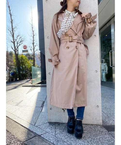 one way（ワンウェイ）の「バックプリーツトレンチ（トレンチコート・レディース・ホワイト/ベージュ/ライトピンク・M）」の16枚目の写真