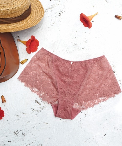 AMPHI（アンフィ）の「AMPHI/シンプル総レース　ボーイレングスショーツ（ショーツ・レディース・チャコールグレー/ブルー/アイボリー/テラコッタ/モスグリーン/コーラルピンク/オレンジ/バーガンディー/ネイビー/ライトインディゴブルー/マスタード/ホワイト/ダークグリーン/キャメル/ライトピンク/クリアグリーン/ライトパープル/ライトグレー/オリーブ/サックスブルー/ブラック/ベージュ/ミント/ホワイト×パープル・LARGE/MEDIUM）」の22枚目の写真