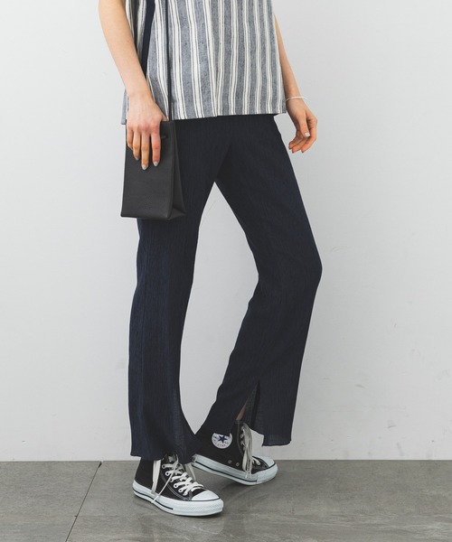 STUDIOUS(ステュディオス)の「【STUDIOUS】シアークリンプストレートパンツ(その他パンツ・レディース・ネイビー/グレー/グリーン・2/1)」の1枚目の写真