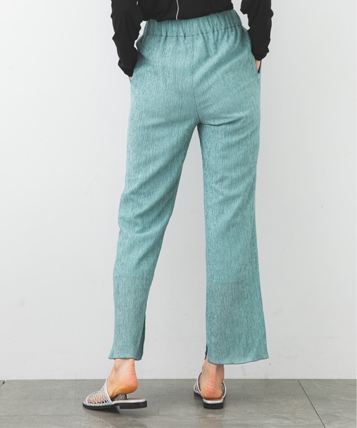 STUDIOUS(ステュディオス)の「【STUDIOUS】シアークリンプストレートパンツ(その他パンツ・レディース・ネイビー/グレー/グリーン・2/1)」の10枚目の写真