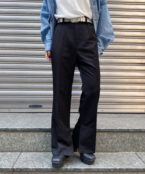 PAGEBOY(ページボーイ)の「サイドスリットフレアパンツ(その他パンツ)」|ブラック