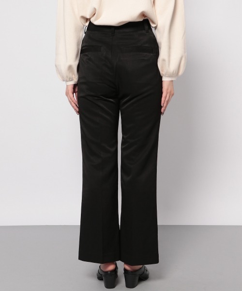 PAGEBOY（ページボーイ）の「サイドスリットフレアパンツ（その他パンツ・レディース・グレイッシュベージュ/レッド系その他5/ブラック・SMALL/MEDIUM）」の11枚目の写真