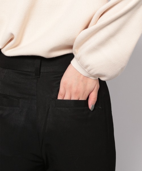 PAGEBOY（ページボーイ）の「サイドスリットフレアパンツ（その他パンツ・レディース・グレイッシュベージュ/レッド系その他5/ブラック・SMALL/MEDIUM）」の7枚目の写真