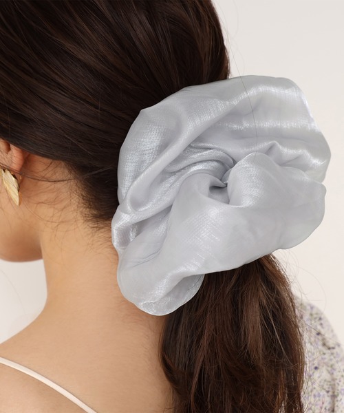 one after another NICE CLAUP（ワンアフターアナザーナイスクラップ）の「ボリュームシュシュ（その他小物・レディース・クリア/ピンク/グレー/オレンジ/ピンク系その他/ホワイト/モカ/シルバー・FREE）」の3枚目の写真