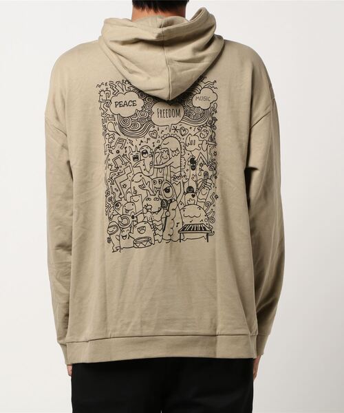 STYLEBLOCK(スタイルブロック)の「裏毛イラストグラフィックプリントビッグパーカー(パーカー・メンズ・ベージュ系その他/ベージュ系その他2/ブラック/ブラック系その他/ベージュ/グレー/パープル/ブラック系その他2/ホワイト・M/L/LL)」の14枚目の写真