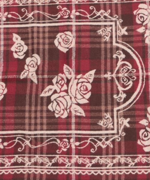 axes femme（アクシーズファム）の「チェック×バラＪＱストール（マフラー・レディース・ワイン/ベージュ/ネイビー・MEDIUM）」の10枚目の写真