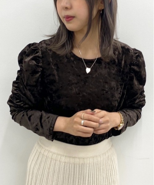 apres jour mignon(アプレジュールミニョン)の「ベロア袖コンシャストップス【ZOZOTOWN限定アイテム】(Tシャツ/カットソー・レディース・ブラック/ダークブラウン/パープル・X-LARGE/フリー)」の12枚目の写真