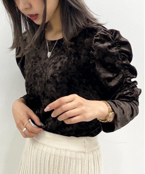 apres jour mignon(アプレジュールミニョン)の「ベロア袖コンシャストップス【ZOZOTOWN限定アイテム】(Tシャツ/カットソー・レディース・ブラック/ダークブラウン/パープル・X-LARGE/フリー)」の13枚目の写真