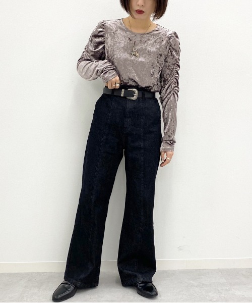 apres jour mignon(アプレジュールミニョン)の「ベロア袖コンシャストップス【ZOZOTOWN限定アイテム】(Tシャツ/カットソー・レディース・ブラック/ダークブラウン/パープル・X-LARGE/フリー)」の22枚目の写真