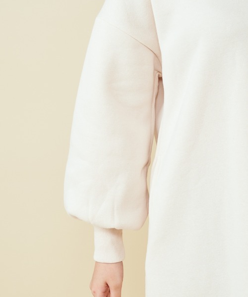 MIIA（ミーア）の「【ZOZO限定】裏起毛マーメイドロングワンピース（ワンピース・レディース・ライトグレー/ブラック/オフホワイト/ブラウン/オレンジ・FREE）」の12枚目の写真